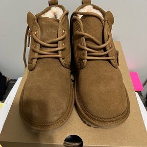 Brand new in box. Ugg neumel zip booties